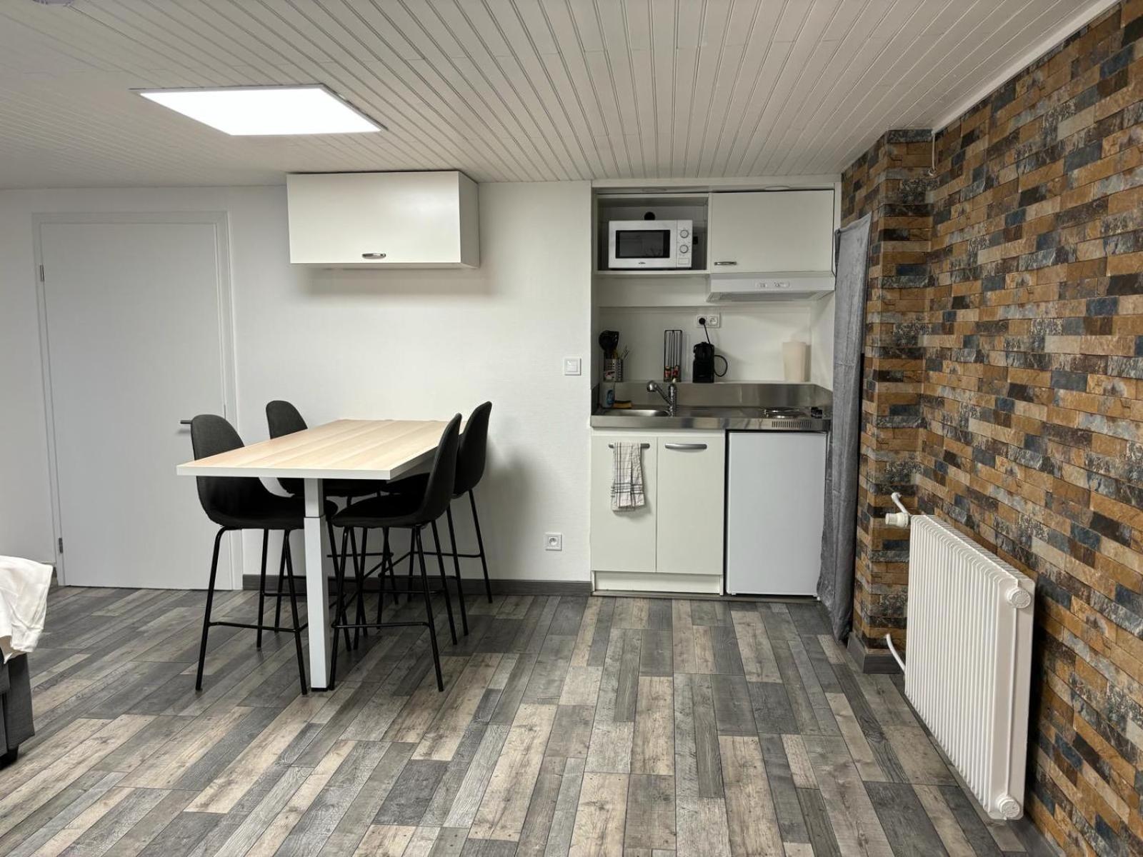 Chaleureux Appartement - Estrade بولويييه المظهر الخارجي الصورة